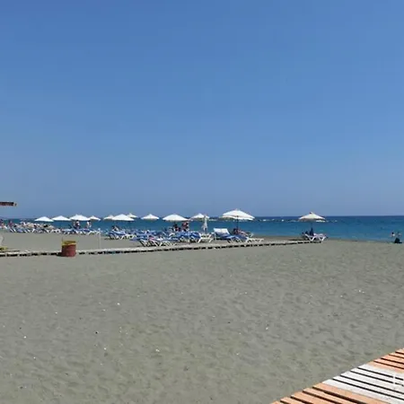 Apartment Athenaeum Beachside By Trulycyprus *